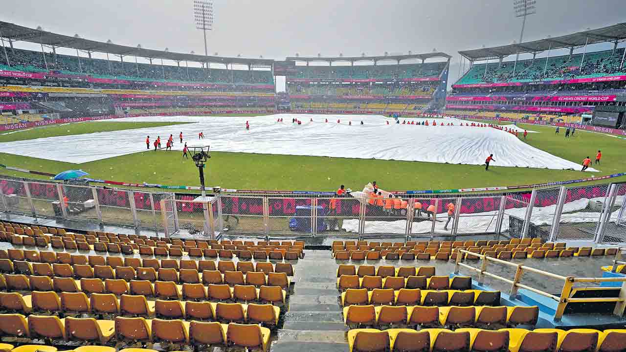 IND vs ENG | వర్షార్పణం.. భారత్‌, ఇంగ్లండ్‌ వార్మప్‌ మ్యాచ్‌ రద్దు
