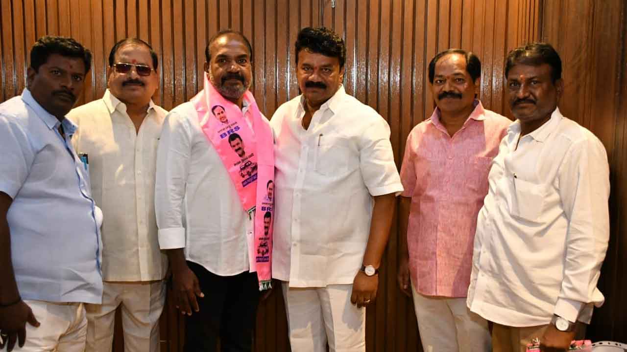 Hyderabad | బీఆర్‌ఎస్‌లో చేరిన కాంగ్రెస్ పార్టీ నగర జనరల్ సెక్రటరీ పుశ్వంత్ రెడ్డి 