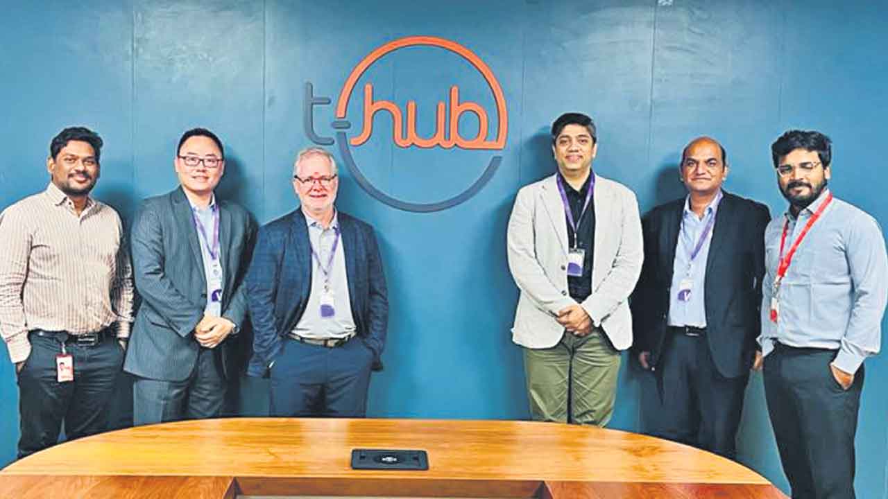 టీ హబ్‌ను సందర్శించిన ప్రాట్‌ అండ్‌ విట్నీ