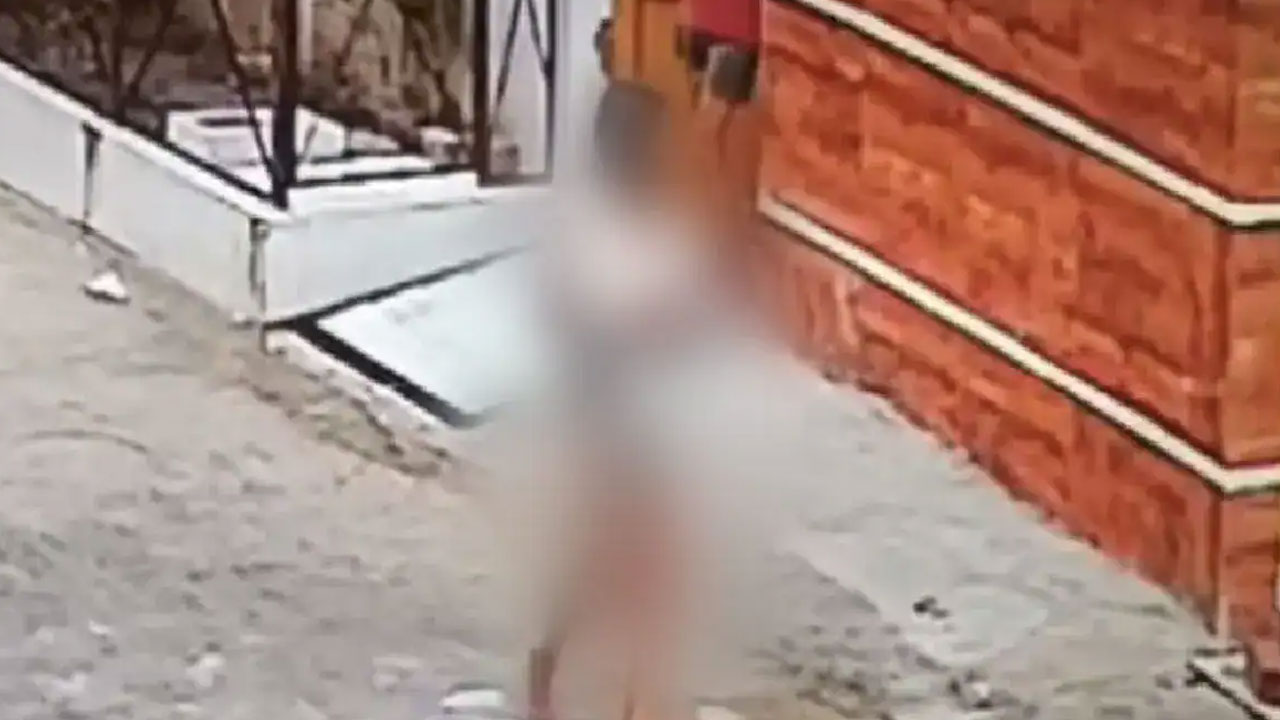 ఉజ్జయిని రేప్‌ కేసు నిందితుడికి బతికే హక్కు లేదు