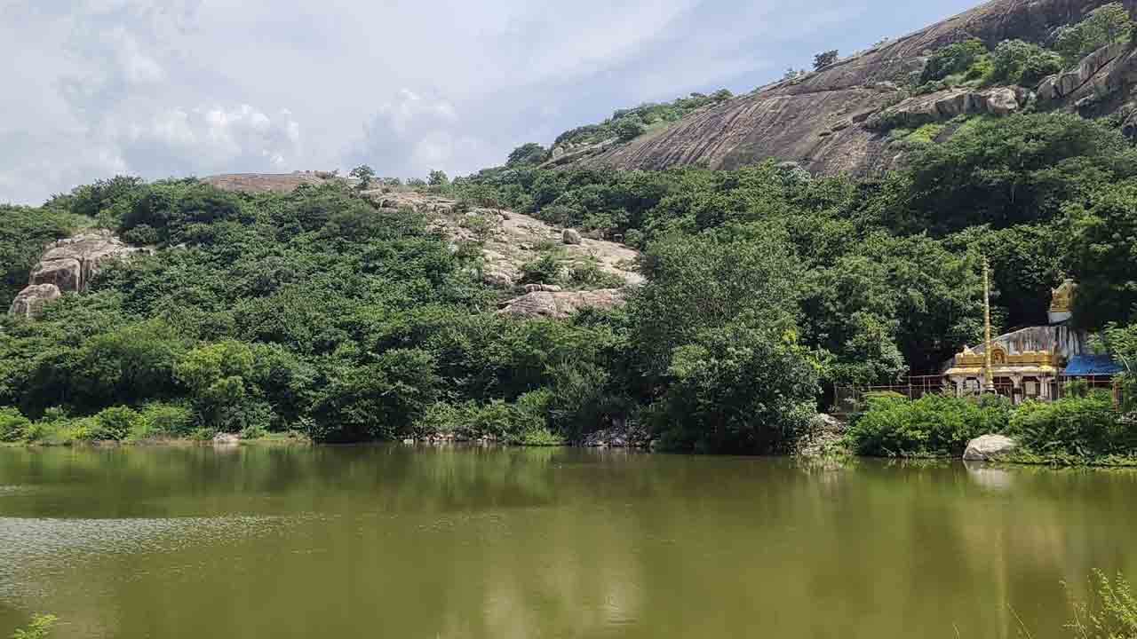 పర్యాటక కొండ ఉండ్రుగొండ