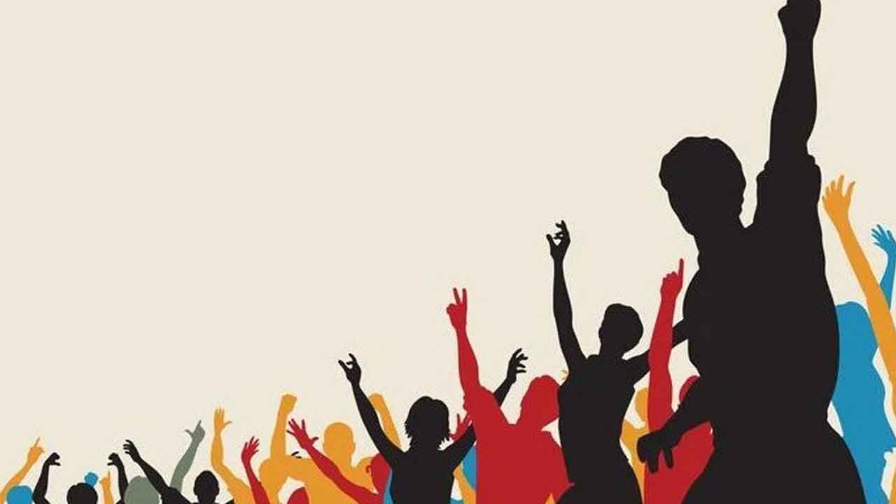 యువ ఓటర్లే కీలకం