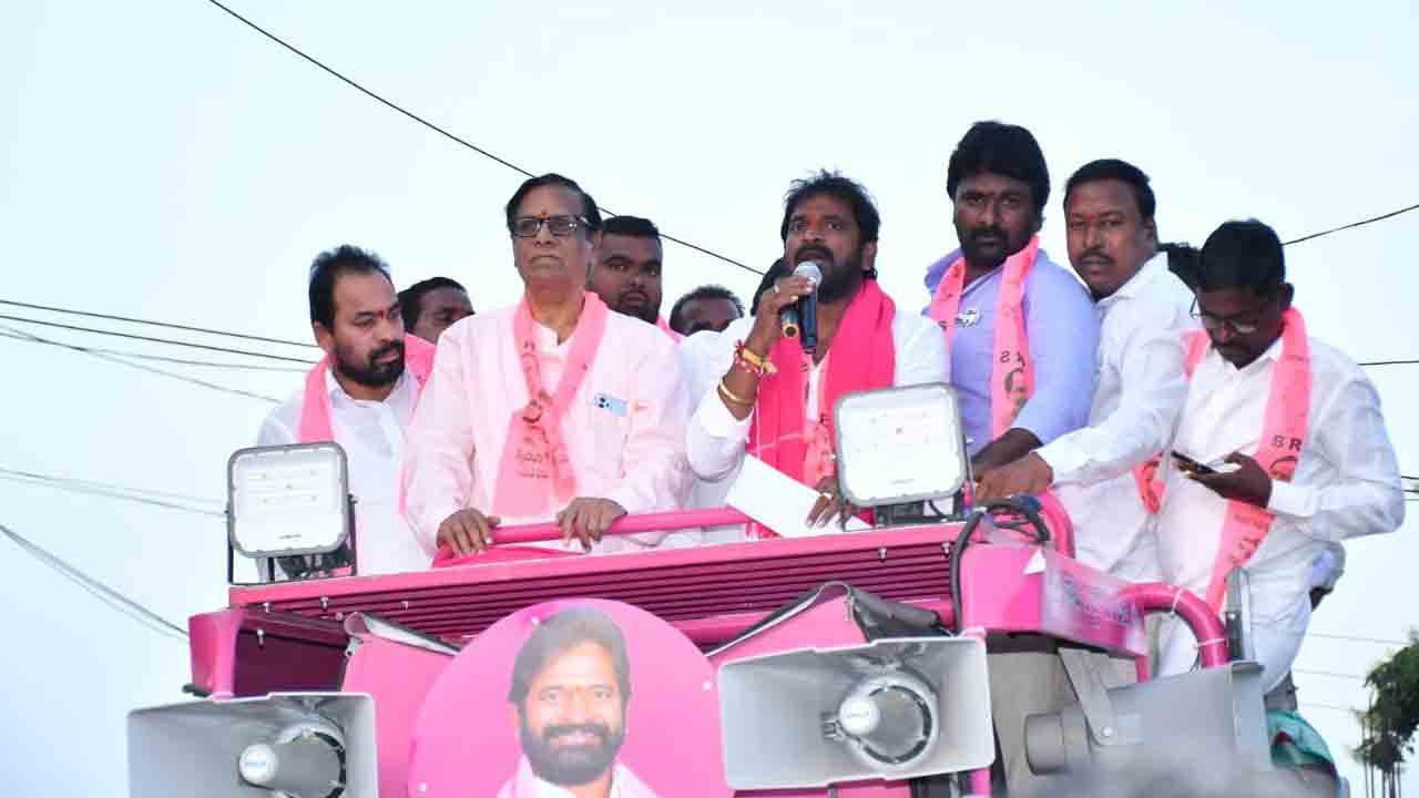 ఎలక్షన్‌ టూరిస్టులను నమ్మొద్దు