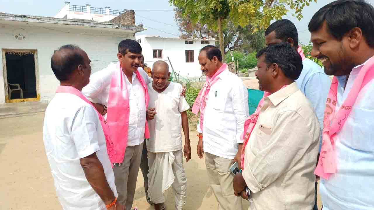 గడపగడపకు బీఆర్‌ఎస్‌ మ్యానిఫెస్టో