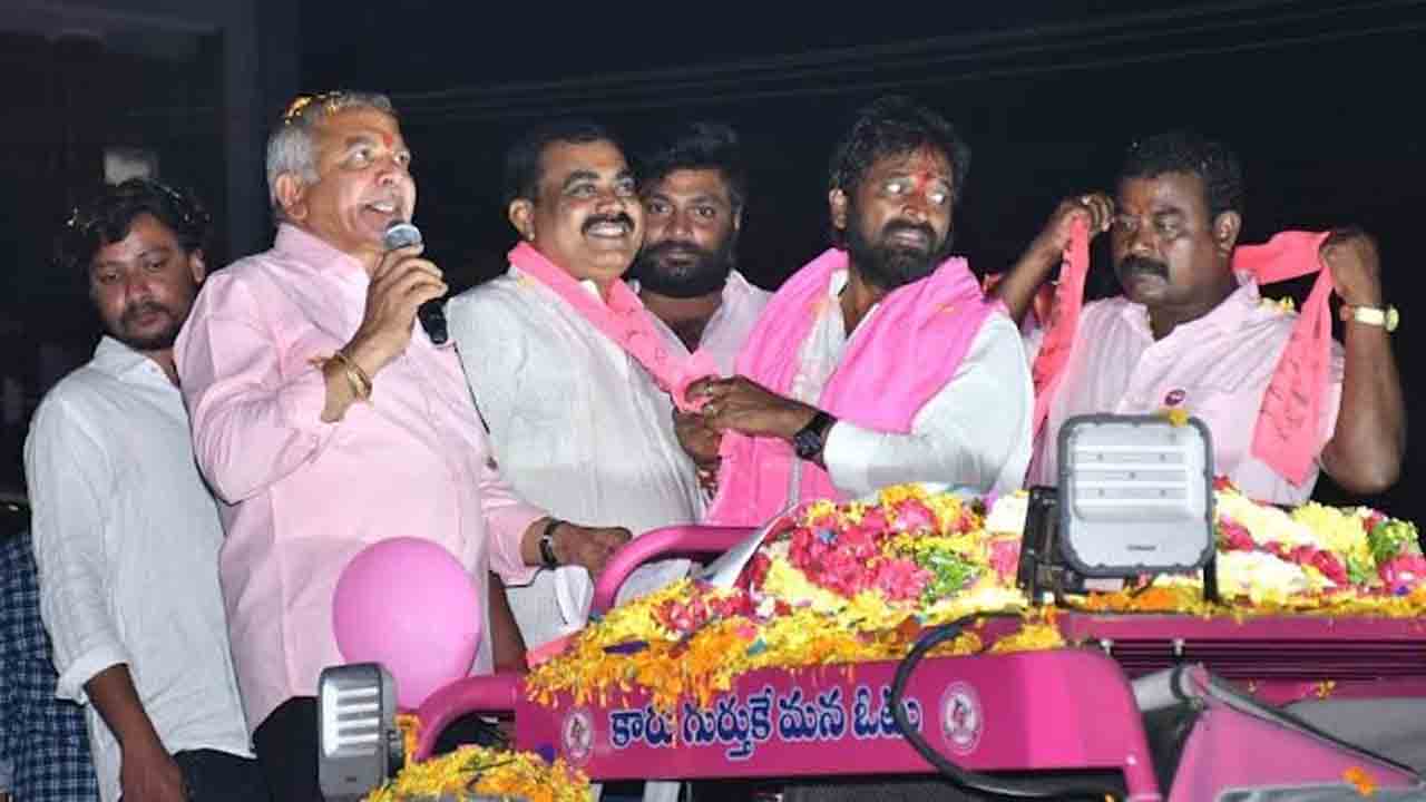 బీఆర్‌ఎస్‌ మ్యానిఫెస్టోను వివరించాలి