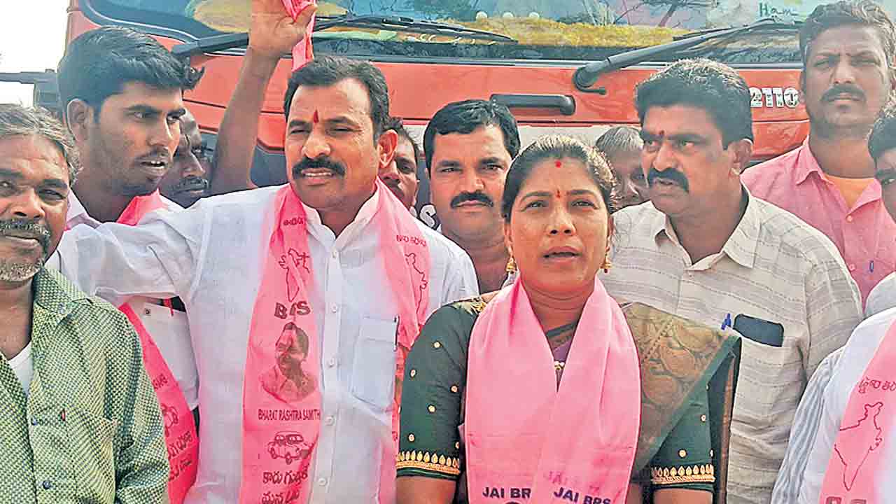 ఔర్‌ ఏక్‌ ధక్కా.. కేసీఆర్‌ హ్యాట్రిక్‌ సీఎం పక్కా