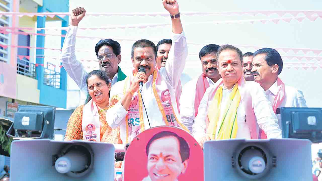 కాంగ్రెస్‌ వస్తే కరెంటు కోతలే..