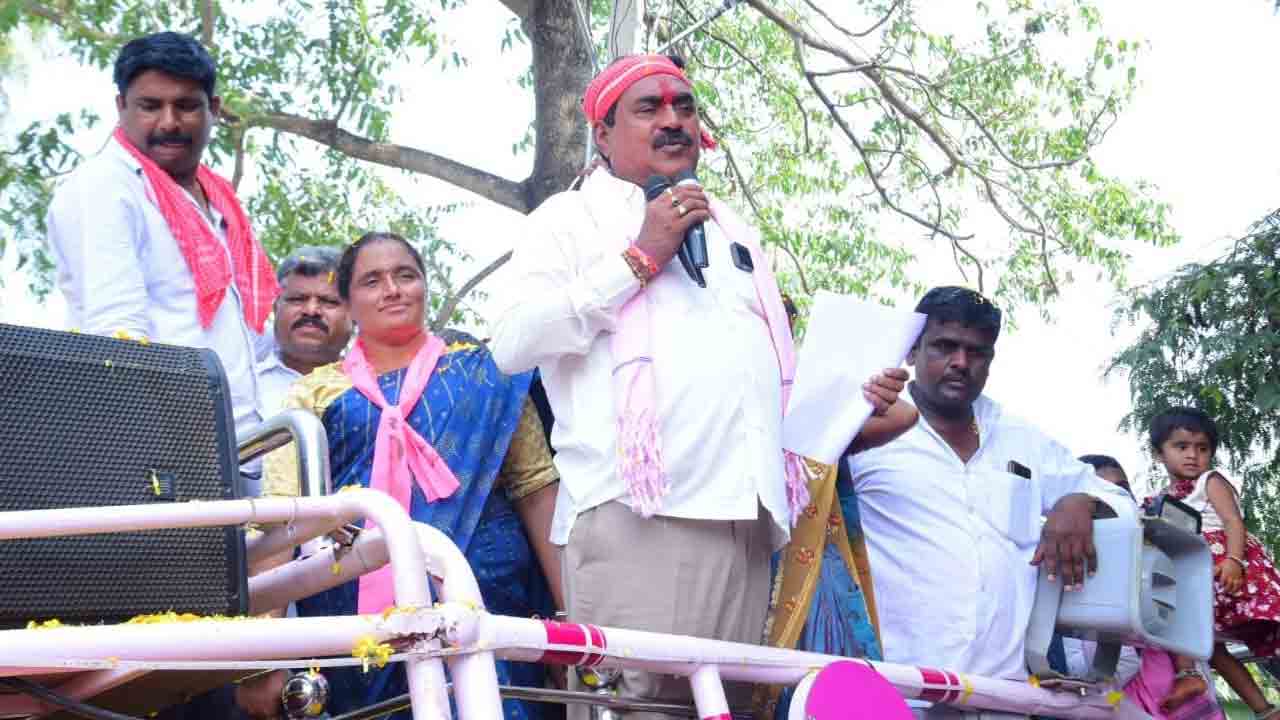 కాంగ్రెస్‌ను నమ్మితే కష్టాలే..