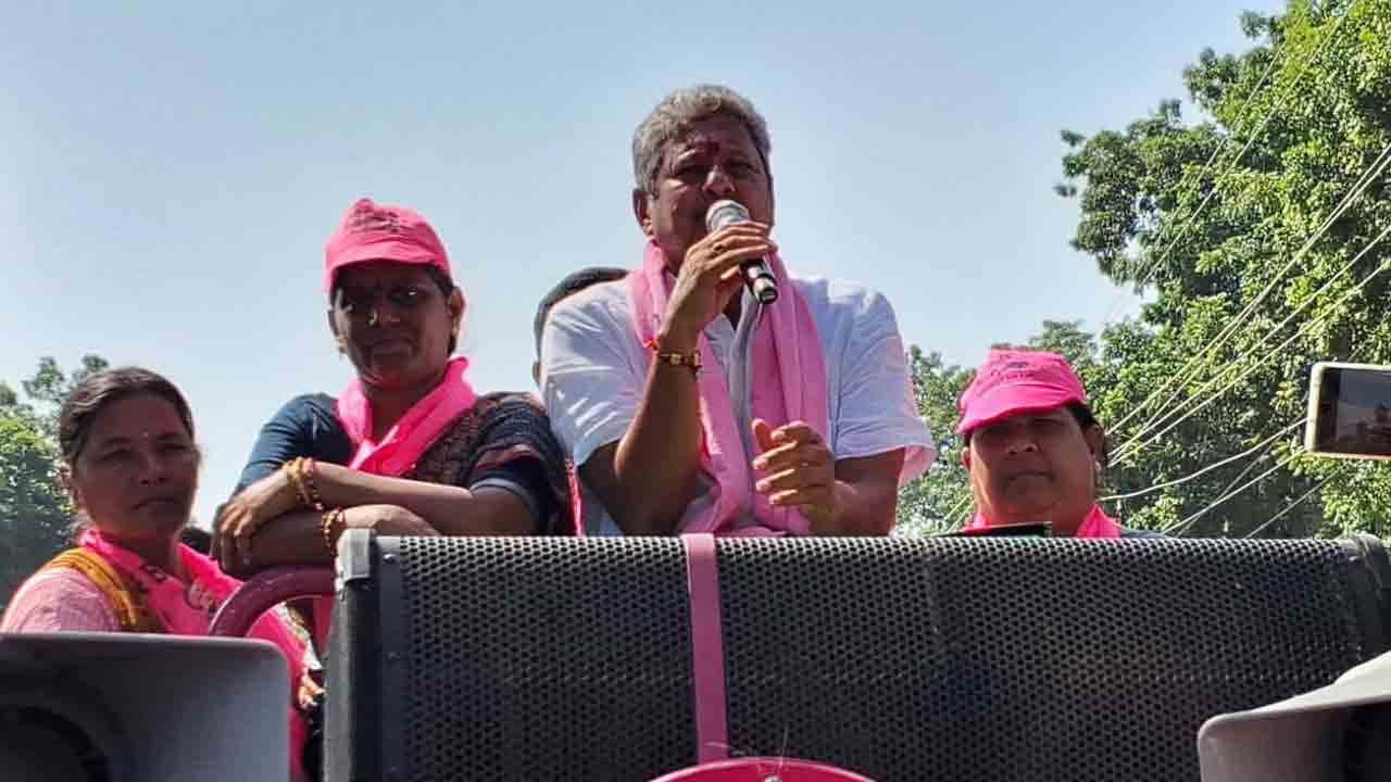 కళ్లముందున్న అభివృద్ధిని చూసి ఓటేయండి