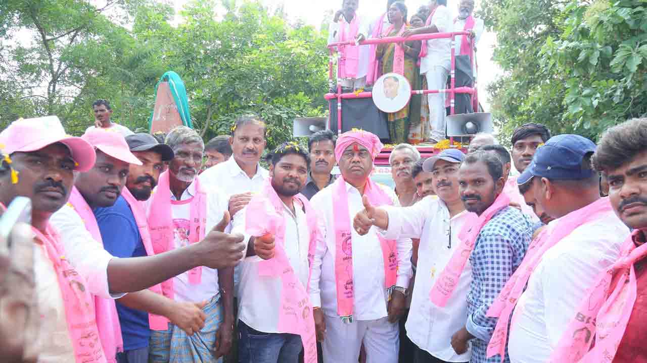 ఆపదలో అండగా ఉండే నాయకుడు ‘కందాళ’