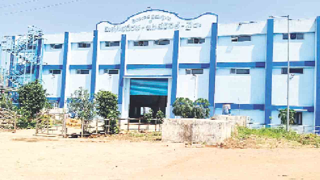 వైరా.. ఔర్‌