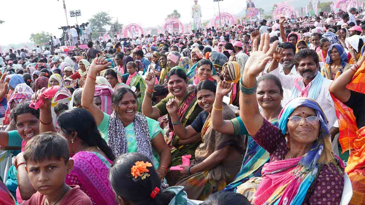 సభల జోరు.. జన హోరు