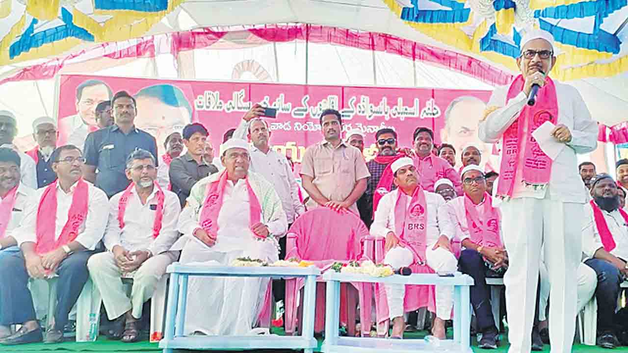 రేవంత్‌ ఓ బ్రోకర్‌..