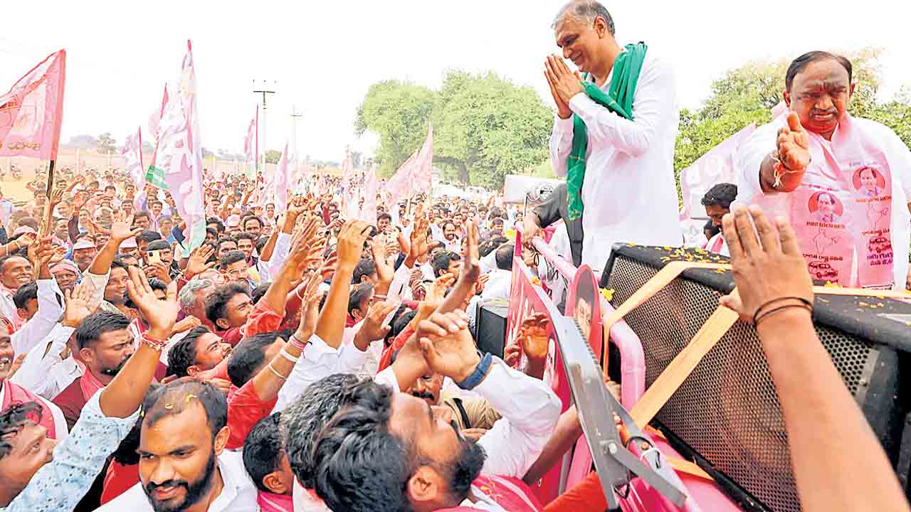 హుస్నాబాద్‌ నీటి తండ్లాట తీర్చినం