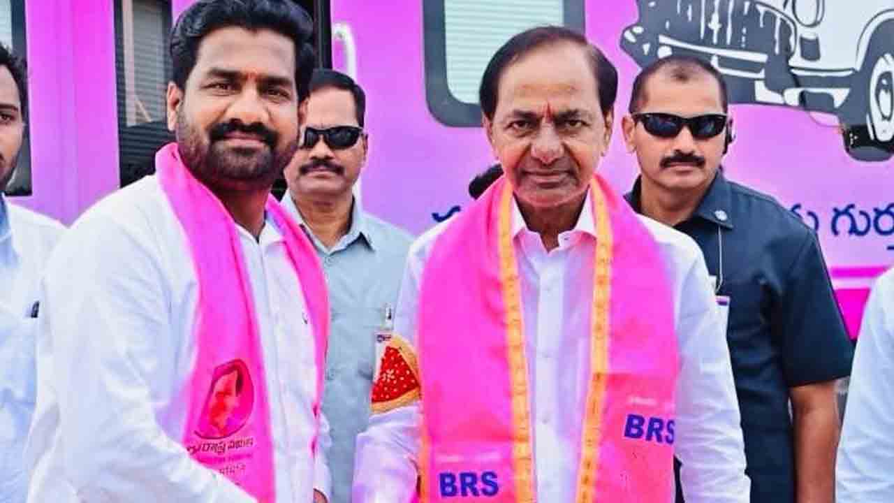 మధిర గులాబీమయం