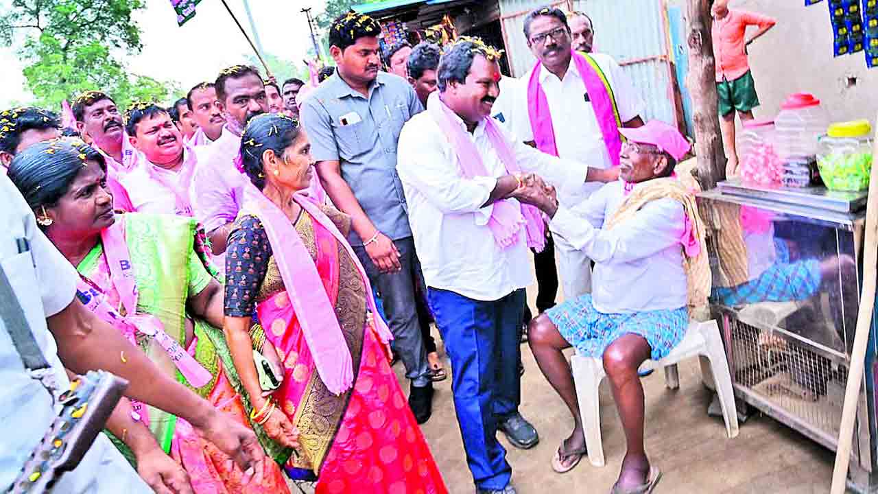 మూడోసారి గెలిపిస్తే మరింత అభివృద్ధి