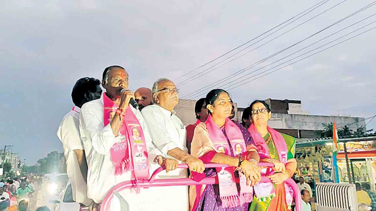 కాంగ్రెస్‌కు కరెంట్‌ షాక్‌ తప్పదు