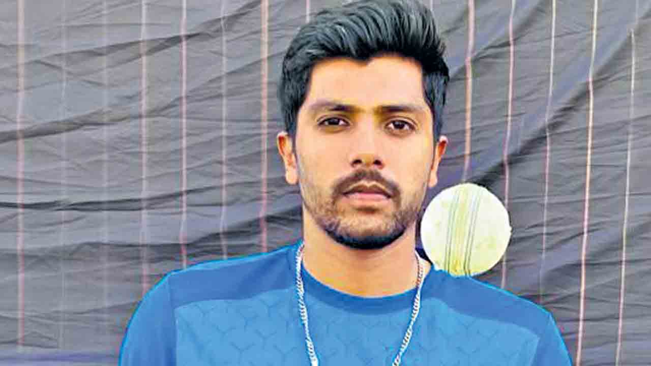 హైదరాబాద్‌ బోణీ