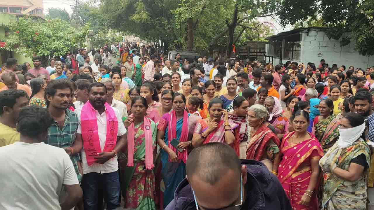 సీఎం సభకు జనమే జనం