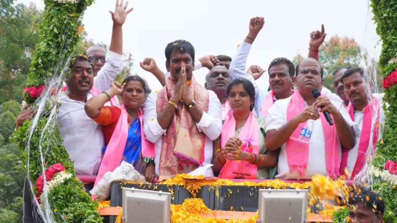 రైతాంగానికి బీఆర్‌ఎస్‌ పెద్దపీట