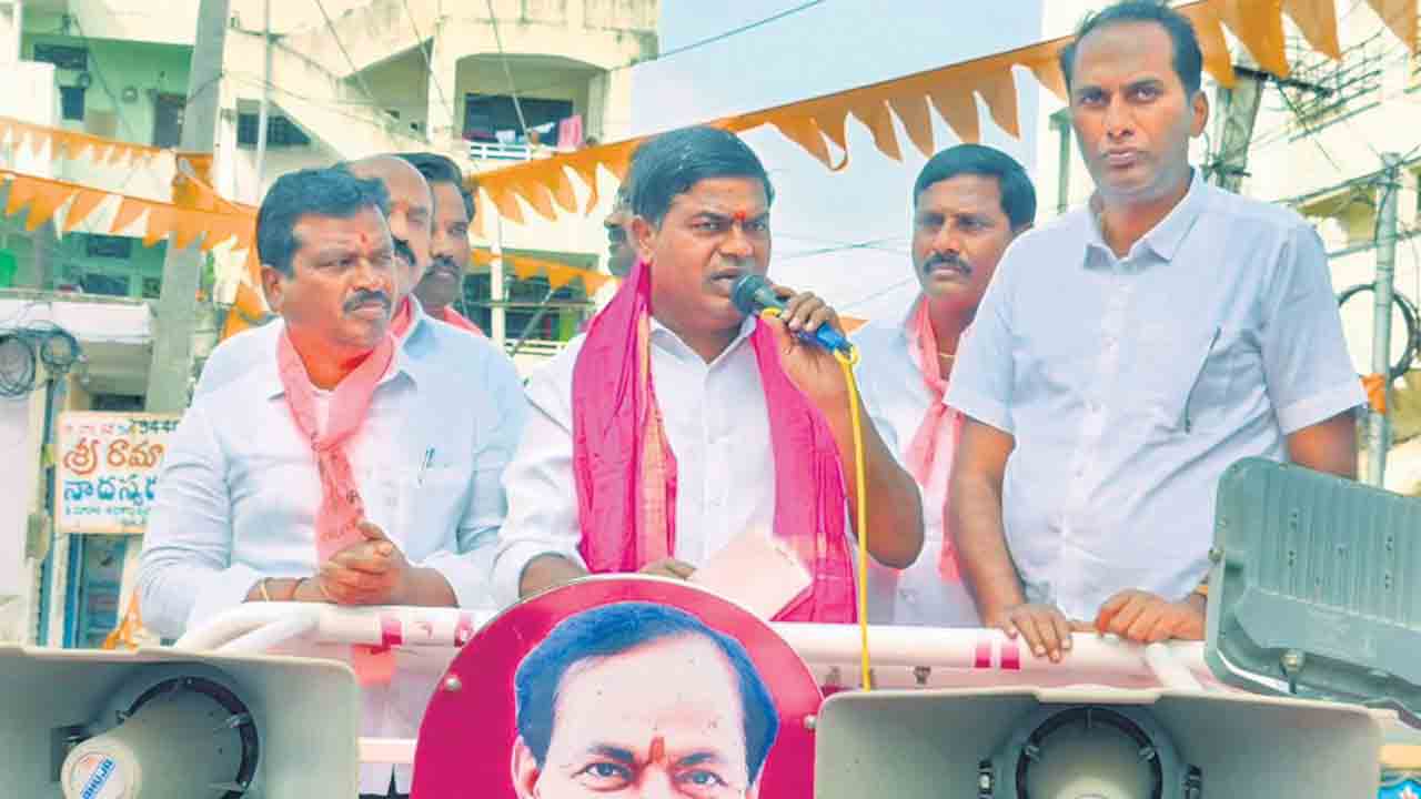 కాంగ్రెస్‌, బీజేపీలకు ఓటేస్తే బతుకులు ఆగమే