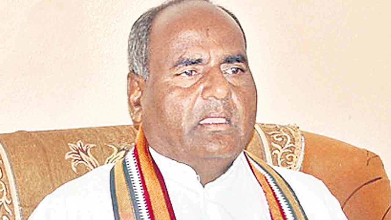 కారు గుర్తుకే ఓటేయండి