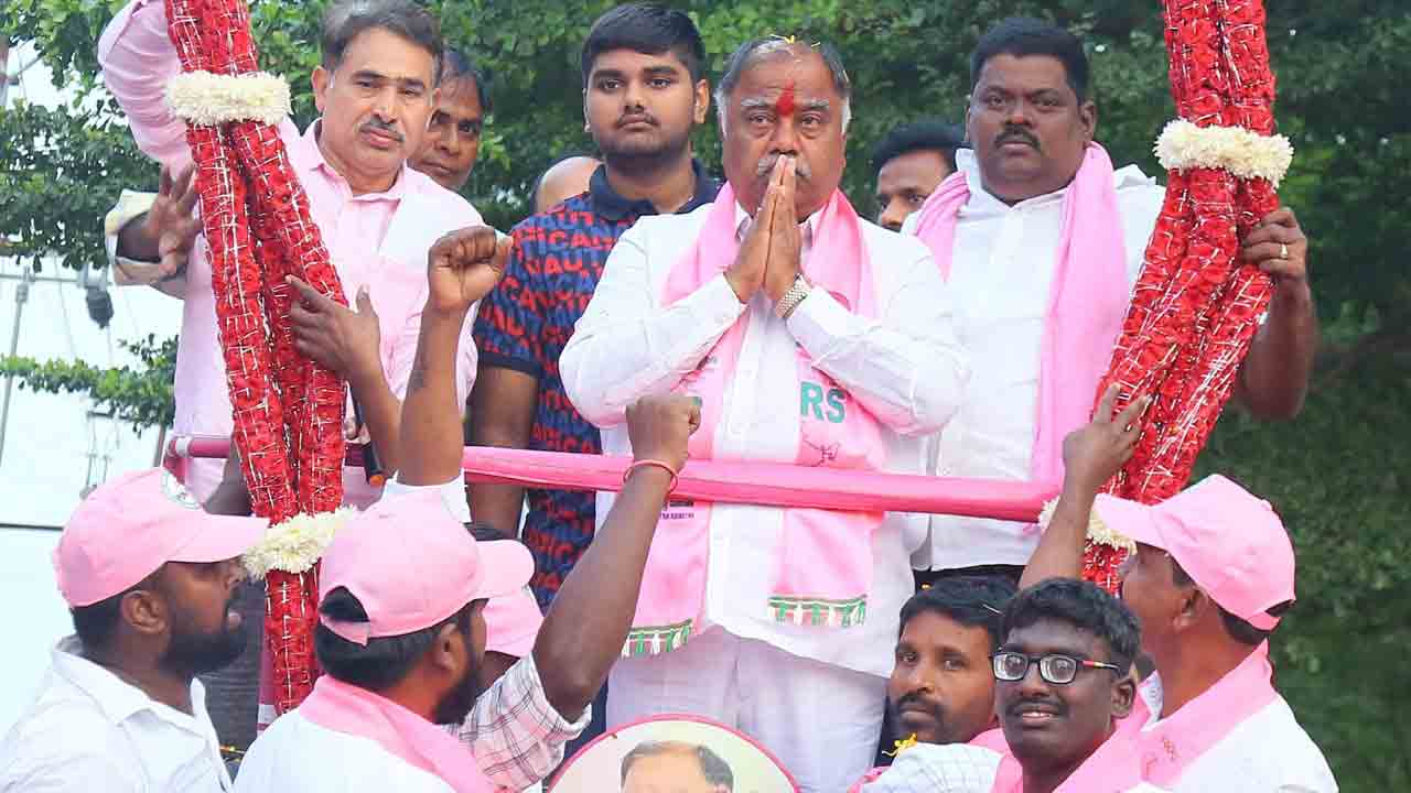 ‘పాలేరు’లో పరాయి వాళ్లకు చోటులేదు..