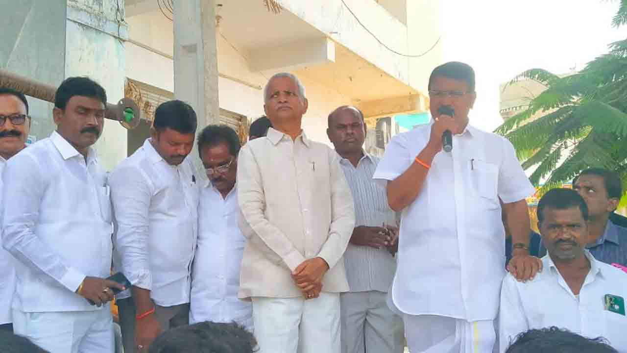 బడుగు, బలహీన వర్గాల అభ్యున్నతికి కృషి