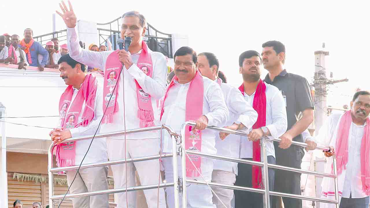 కాంగ్రెస్‌కు ఓటేస్తే.. కష్టాలు గ్యారెంటీ