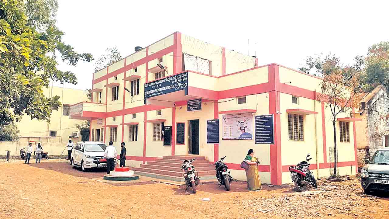 సంగారెడ్డి జిల్లాలో.. ఐదు రిటర్నింగ్‌ ఆఫీసులు