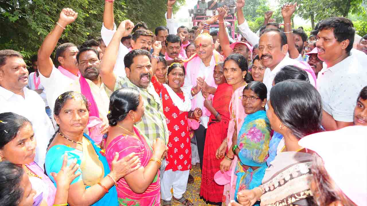 కాంగ్రెస్‌కు ఓటేస్తే రౌడీ రాజ్యమే..