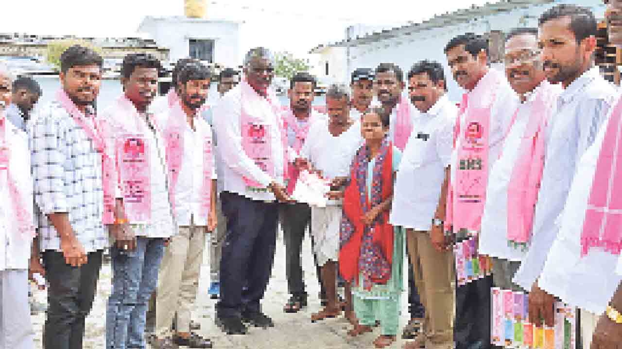 ఇచ్చిన హామీలు నెరవేర్చే నాయకుడు కేసీఆర్‌