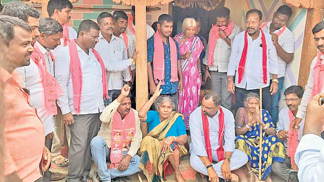 బీఆర్‌ఎస్‌ అభ్యర్థి కొత్త ప్రభాకర్‌రెడ్డికి మద్దతుగా దుబ్బాకలో ముమ్మర ప్రచారం