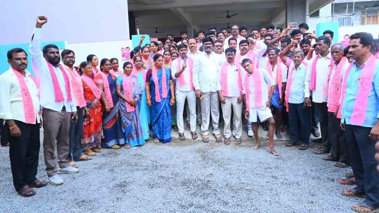 కాంగ్రెసోళ్ల మాటలు నమ్మొద్దు