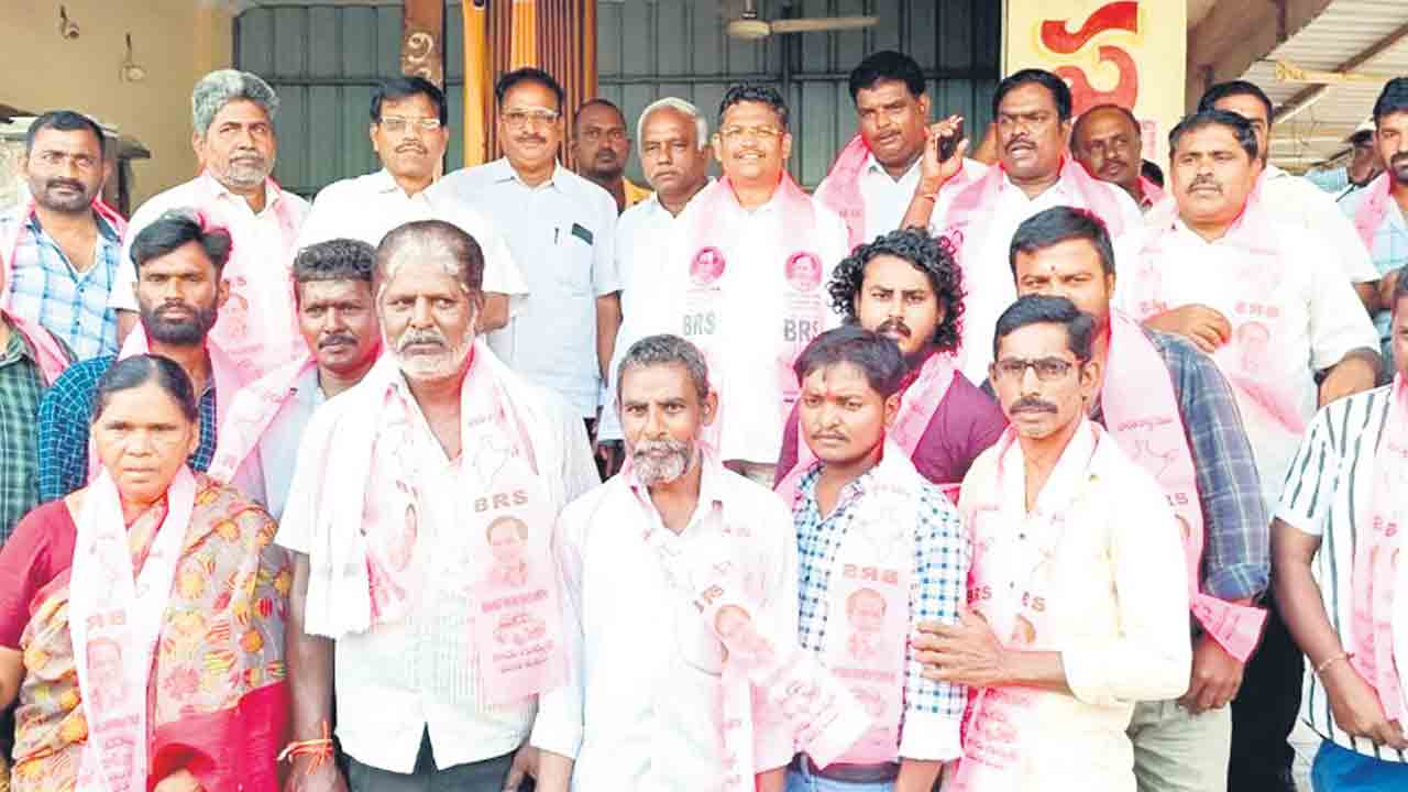 అందరికి అండగా బీఆర్‌ఎస్‌