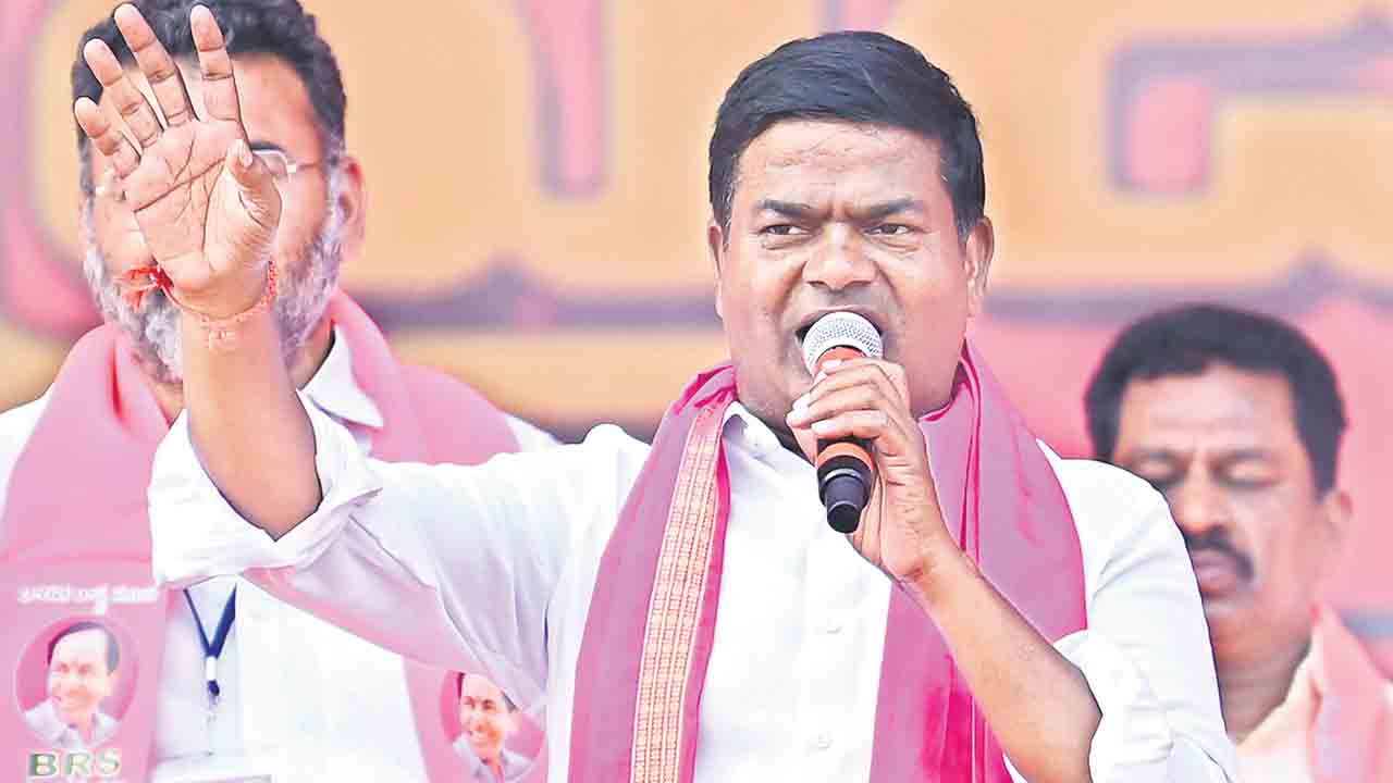 ఆర్మూర్‌ అభివృద్ధికి కర్మ, కర్త, క్రియ కేసీఆర్‌