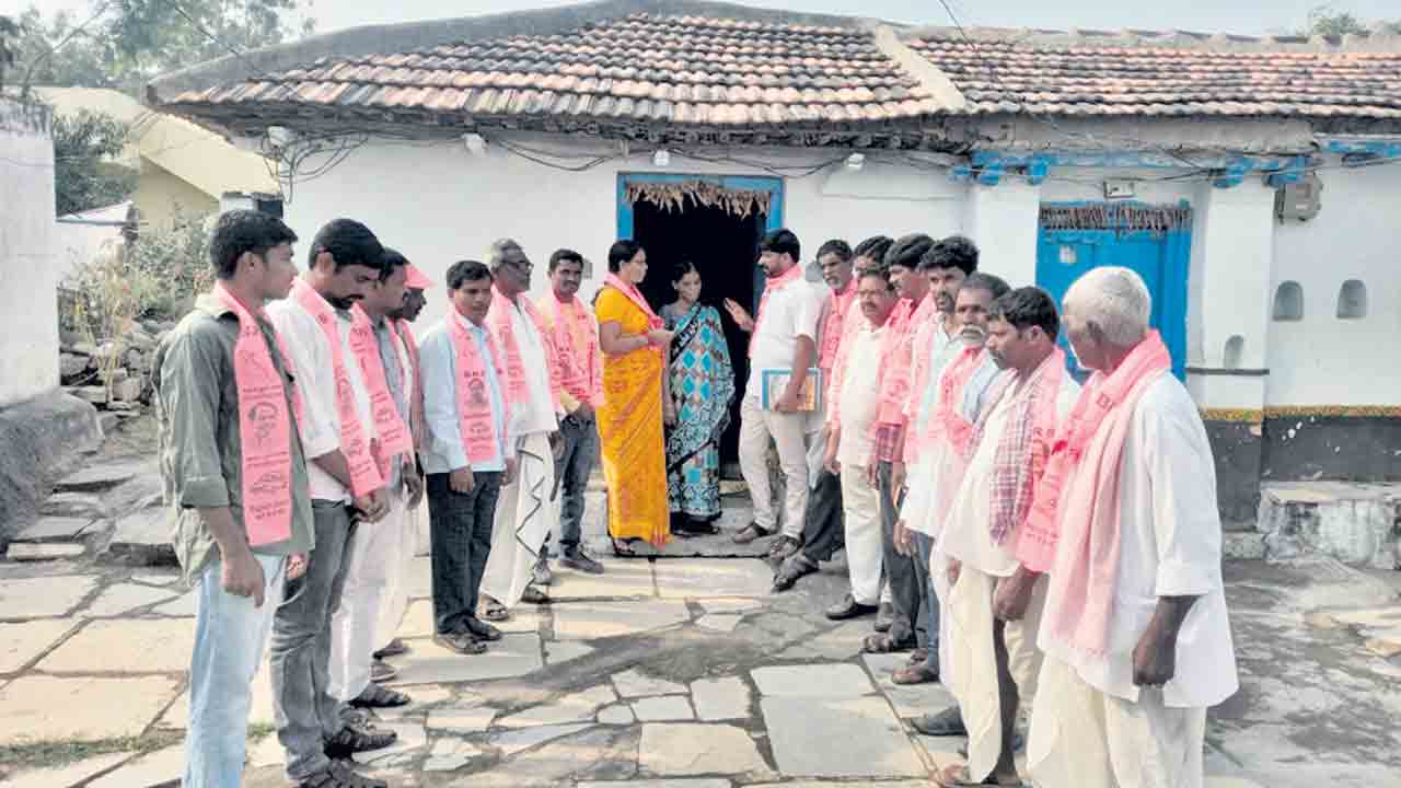 పోచారాన్ని భారీ మెజారిటీతో గెలిపించాలి