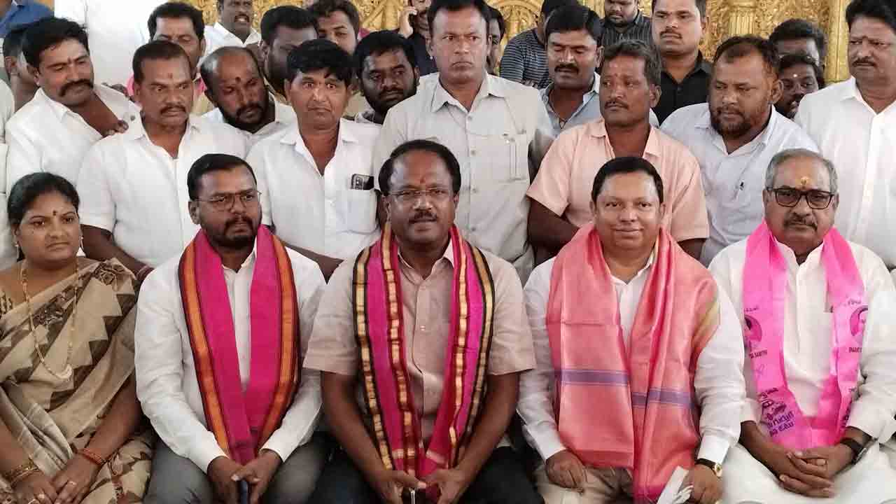 కాంగ్రెస్‌కు అధికారమిస్తే బజారు పాలే..