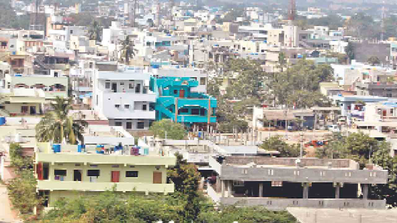 కాంగ్రెస్ కోట‌కు బీట‌లు