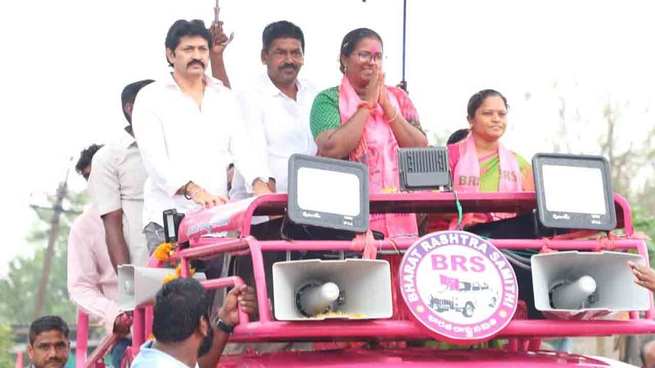 ఎమ్మెల్యేగా సీతక్క ఏం చేసింది?