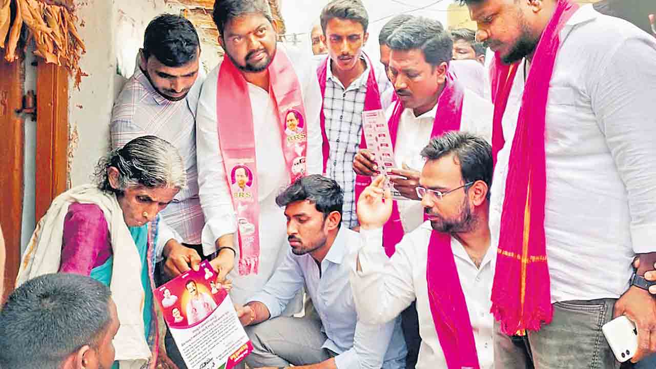 దుబ్బాకను అన్నింటా అభివృద్ధి చేసుకుందాం