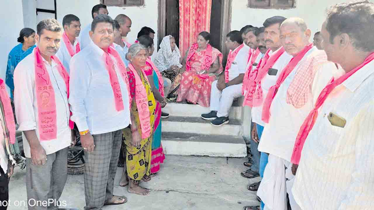 ప్రచార హోరు.. బీఆర్‌ఎస్‌ జోరు