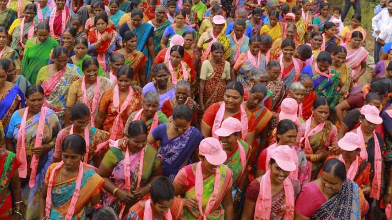 కారు జోరు..