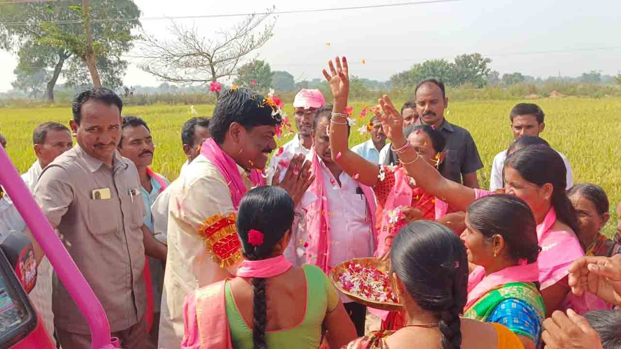 అభివృద్ధిని చూసి ఓటెయ్యండి