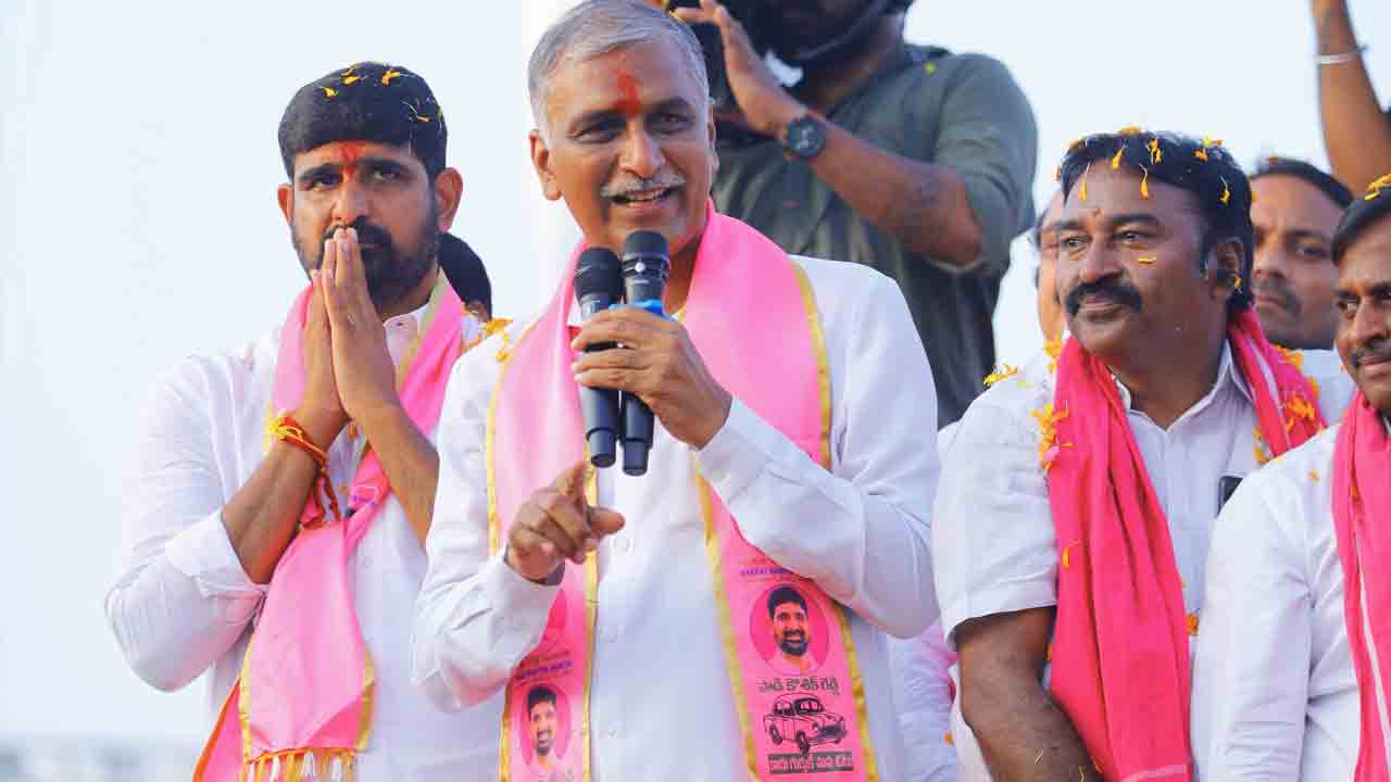 కాంగ్రెస్‌, బీజేపోళ్లను నమ్మితే మోసపోతం.. గోసపడ్తం..