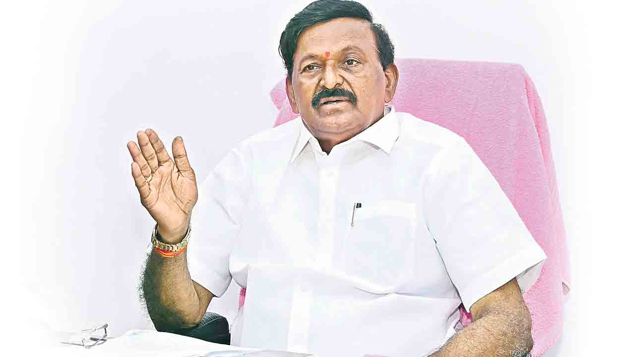 కులవృత్తులను కాంగ్రెస్‌ నిర్వీర్యం చేస్తే.. బీఆర్‌ఎస్‌ జీవం పోసింది