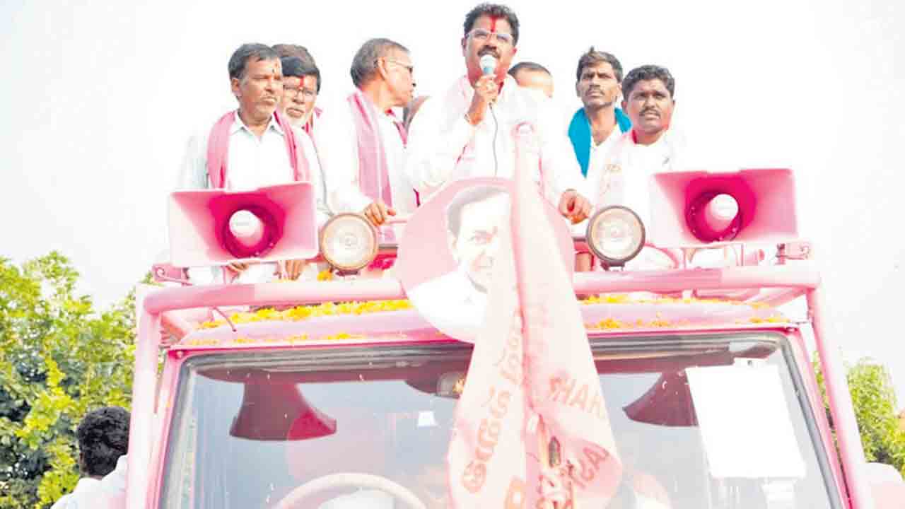 కాంగ్రెస్‌కు ఓటేస్తే.. కష్టాలపాలవుతాం..