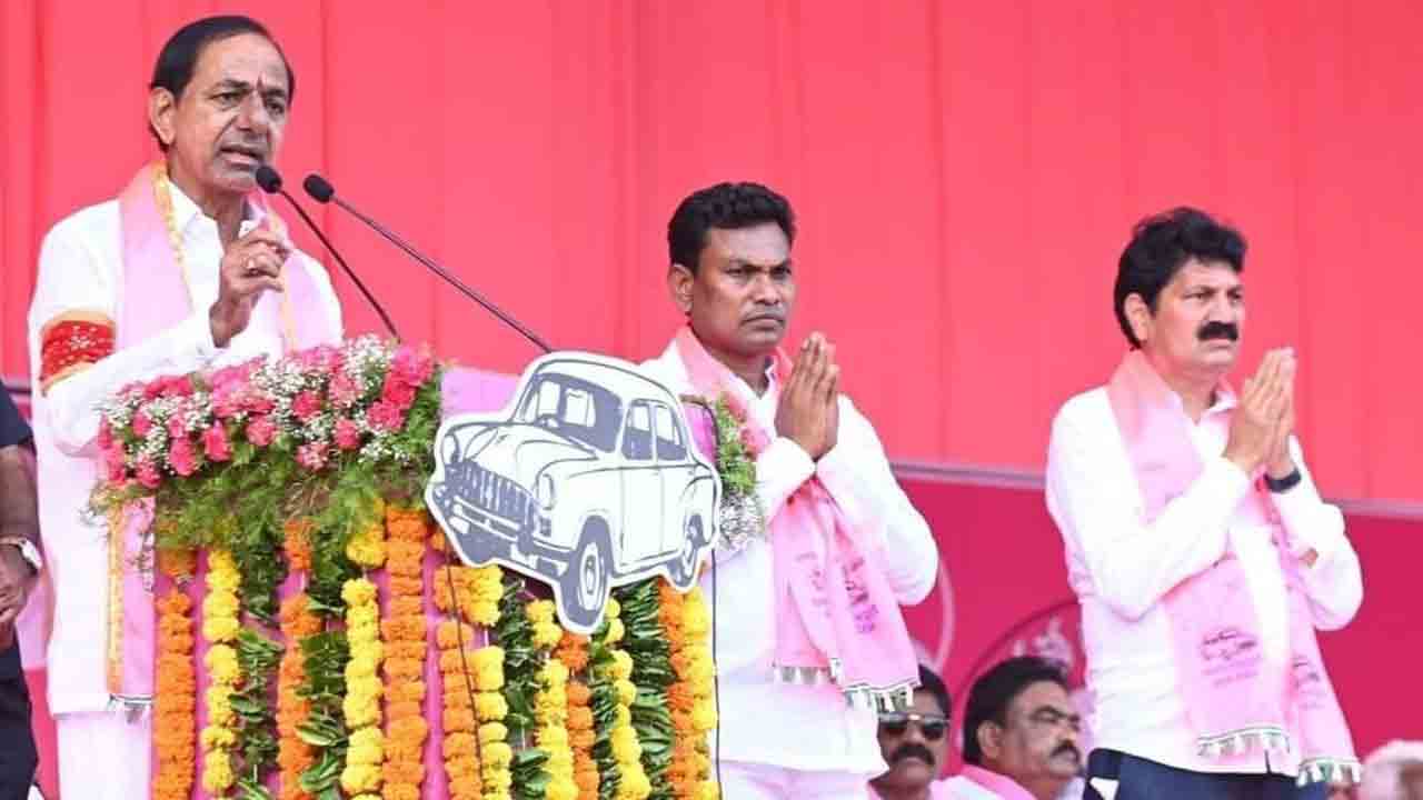 కాంగ్రెస్సోళ్లవి కారుకూతలు