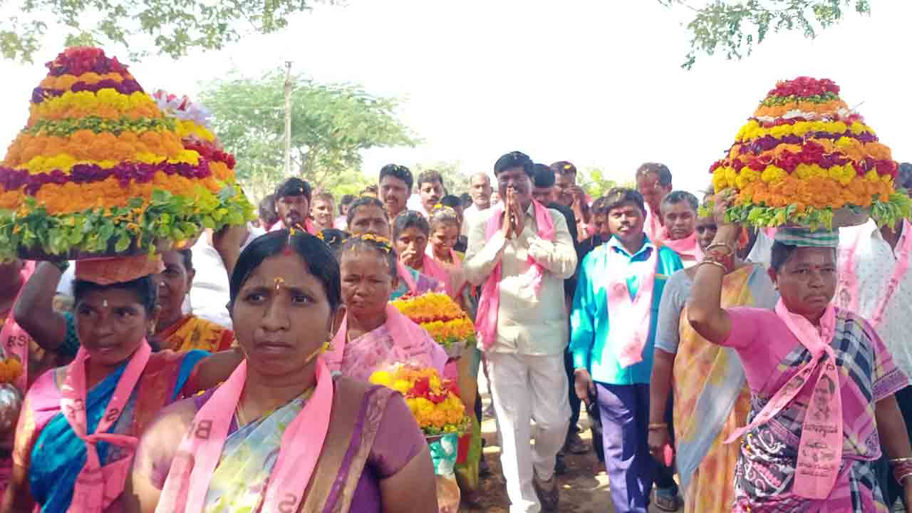 మీరే బలం.. బలగం