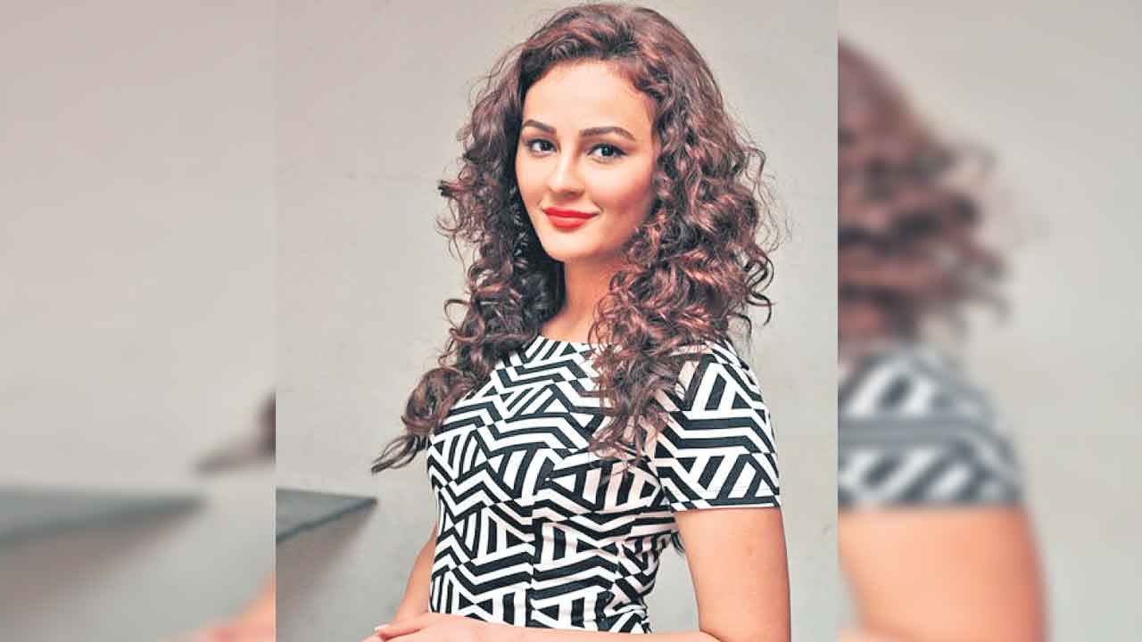 ఆ స్పార్క్‌ కట్టిపడేస్తుంది 